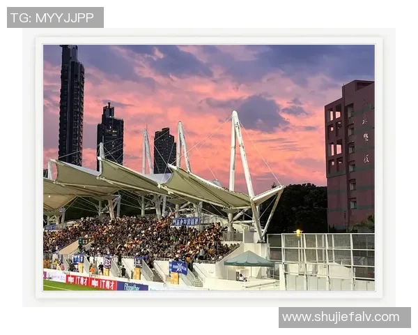 足球新号引领潮流探索未来赛事新风向与年轻球迷的激情碰撞 足球新号引领潮流探索未来赛事新风向与年轻球迷的激情碰撞